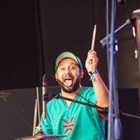 kekoyoma's tweet photo. Hoy viernes 24 de mayo está de cumpleaños nuestro baterista Javier Lizama!!! Celebraremos HOY en #lafloreria junto a #Insultanes 23 HRS.
@YayaFuentesU @colibri_agencia @joevasconcellos @OTDChile https://t.co/bxk5uw9plU