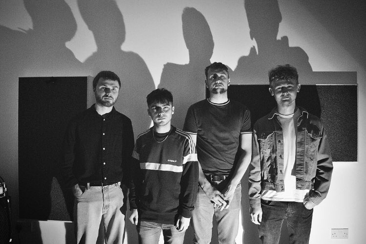 We’re playing the Sunflower lounge tonight so come down and get groovy HWxoxo