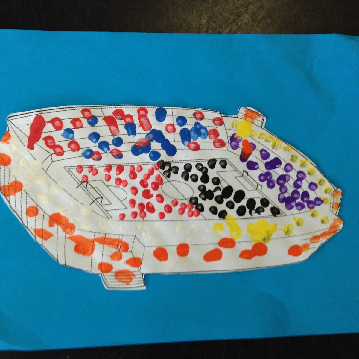 StMattsEdgeley's tweet photo. Art week has been a wonderful success.  Our theme this year has been Stockport landmarks.  EYFS absolutely love working with the Stockport County coaches and their Pointilism art work certainly shows this! #stockportcounty https://t.co/pZj9eTHtkw
