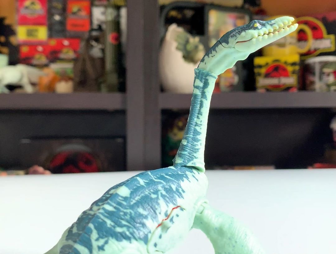 jurassic world battle damage plesiosaurus