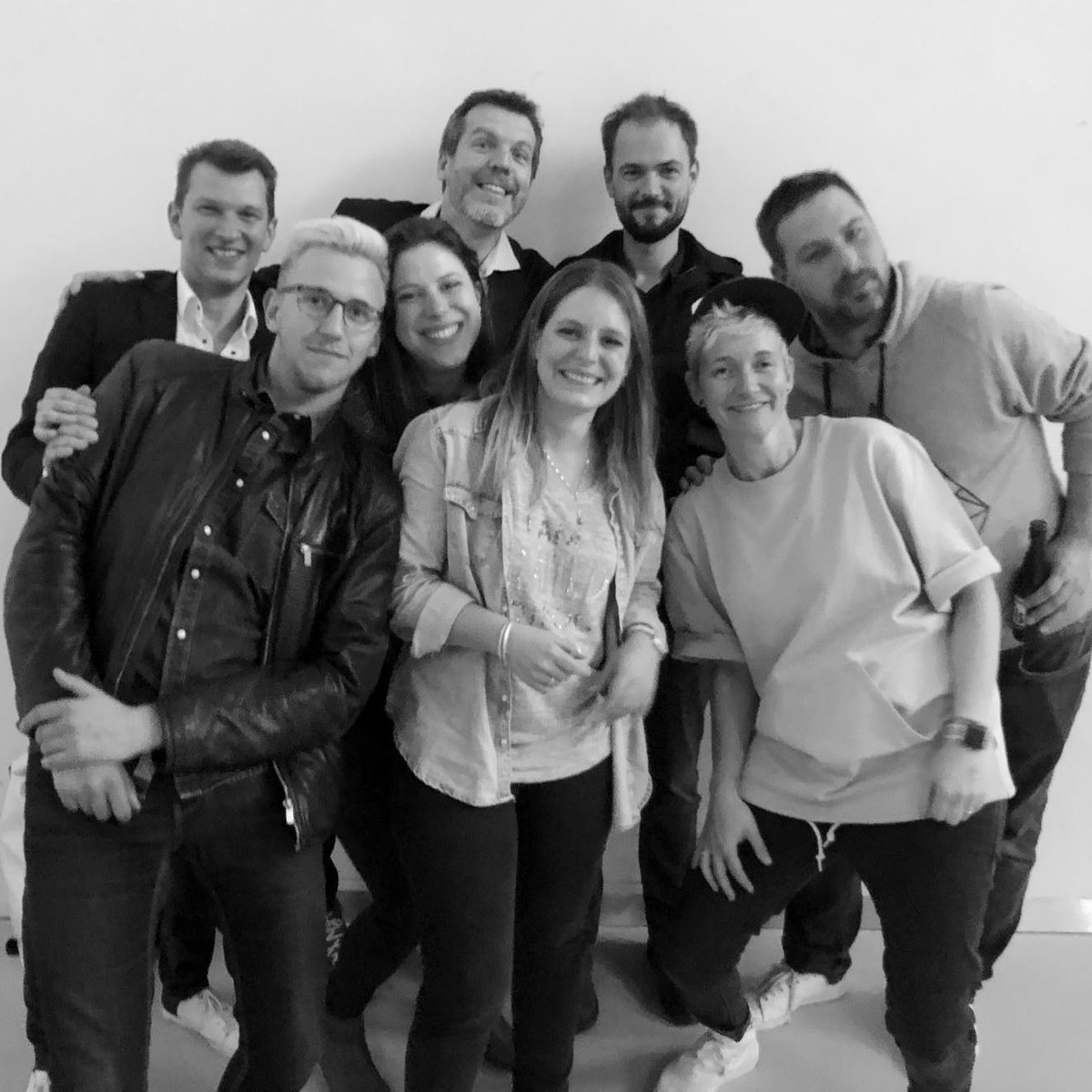 FilmsKaos's tweet photo. La team d’hier au spectacle de Cee-Roo 👌 https://t.co/oGmYgCa5tD