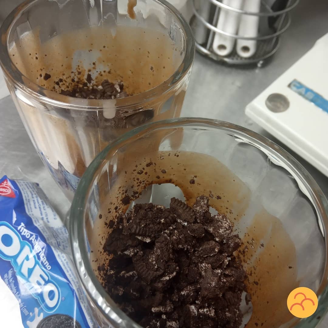 DolceFreddoVE's tweet photo. Es viernes de probar un "Rica Copa Oreo" 😍😎 ( Helado de Oreo + Galletas Oreo + Crema Chantilly +Sirope de Chocolate) ¡OMG! Encuéntrala en @MillenniumMall
#HeladoArtesanal #Helado #Artesanal #Dieta #Viernes #Vida #Foodporn #Chocolatoso #Gelato #Venezuela #Italia #Copa #CopaOreo https://t.co/BDgVPosPD2