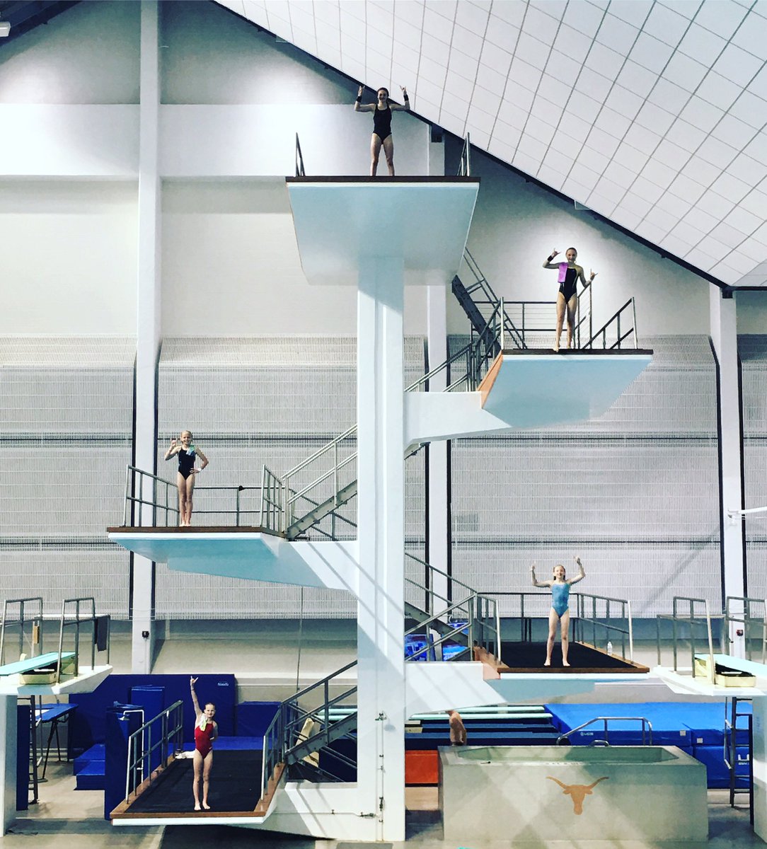 Friday is for FLEXING 💪🏼 

#FlexFriday #WeAreTXLA