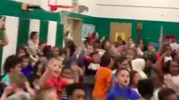 jashimuddin_bd's tweet photo. A sea of children dancing to 'Old Town Road' is the best thing you'll see today https://t.co/0hLLlF1AZ9 https://t.co/Mx9bCUE5lo https://t.co/NCZv2XoiqV