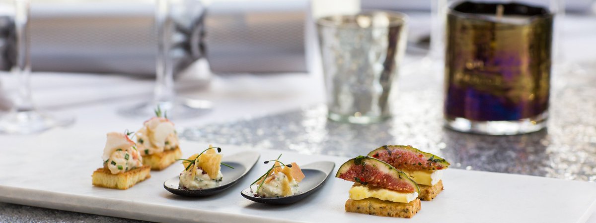 Mouth-watering festive food ideas and cocktails to get your party on the right track! #recipes #food ow.ly/psK030nqh3c