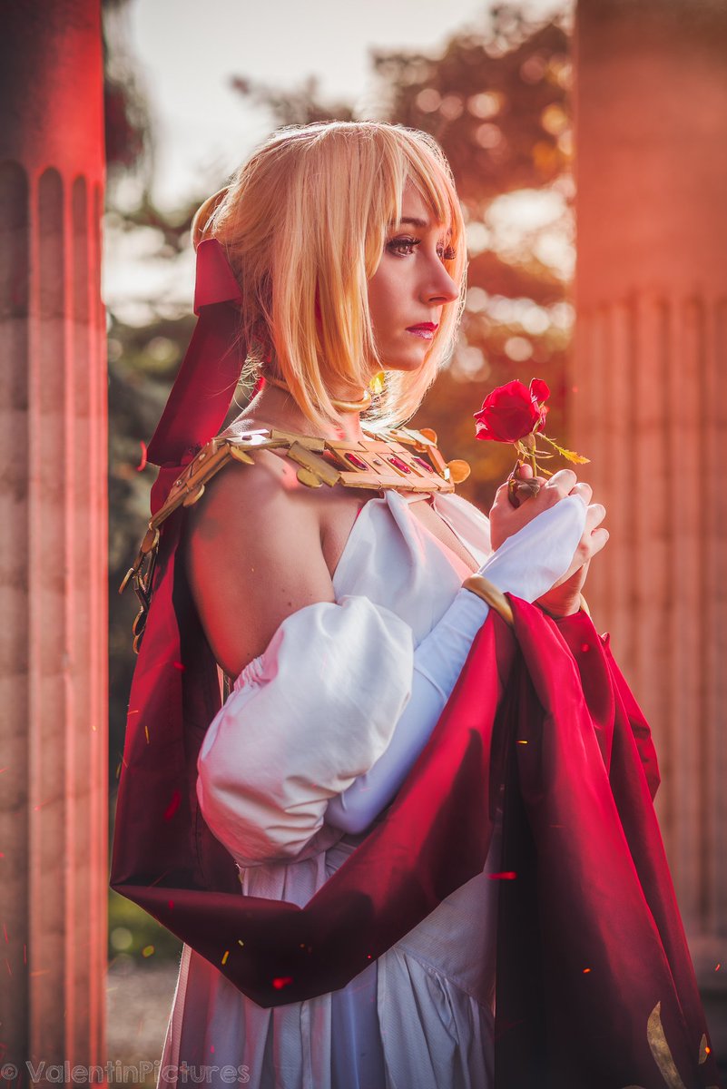 Fate_Evance's tweet photo. Hi everyone!
I'm taking part in the #WCS2019PhotoContest with 5 pictures and it'd mean a great deal to me if you could go register and like those pics on the Global Cosplayers website ☀️😍 You can like each photo 5 times!
📷 @Allpo_Dayo &amp; Valentin Offner
https://t.co/45bPaonebC https://t.co/sVFDY0OKDi