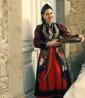 nat_clothing's tweet photo. Folk costume of Southern Albania. Garments, features, colors, and adornments https://t.co/3zzIMBWALn
#SouthernAlbania #Albania #goldembroidery #embroidery #fustanella #headdress #opinga #headgear #outerwear #headwear #Albaniancostume #Albanianclothing #nationalclothing #folkdress https://t.co/sprbevIphR