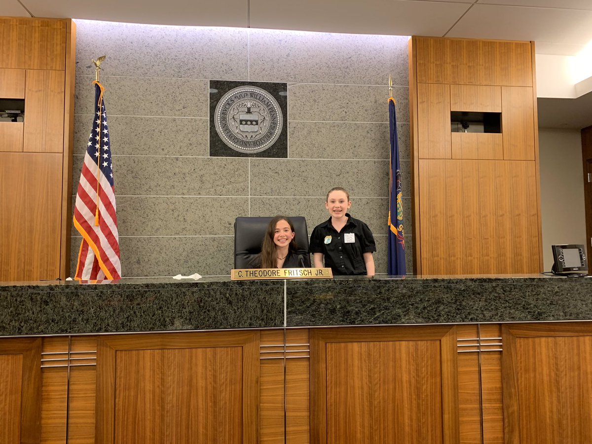 Kristine Davis tweet media