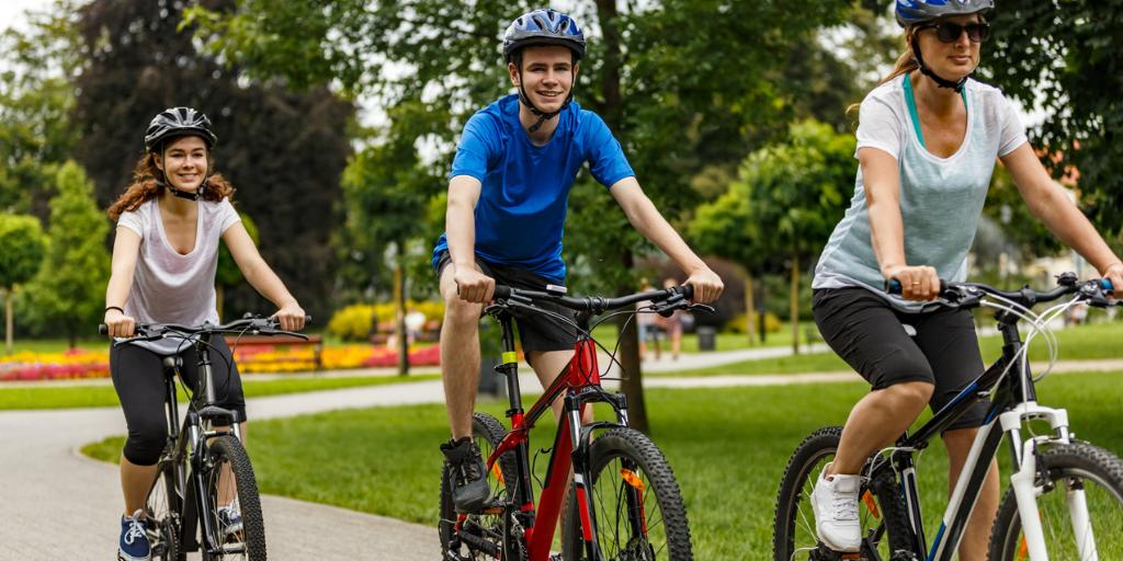 ACSMNews's tweet photo. Free #ACSM19 preconference event: Climate for Health Ambassadors Training with #ActivEarth and @ecoAmerica. 

Attendees will receive training to learn about, effectively speak on, and act on climate change and solutions. 

Tuesday 5/28 @ 9 AM ET: https://t.co/iduxxEo0zK https://t.co/LAlp9Iu2yN