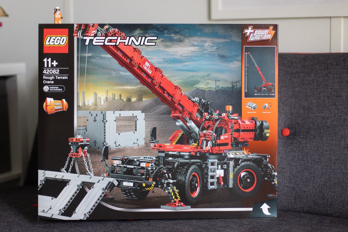 born2engineer's tweet photo. π₯π₯π₯COMPETITIONπ₯π₯π₯
Don't miss this! We know so many budding #Engineers love LEGO. So we are giving away one HUGE LEGO Crane. Find out more at https://t.co/ED0b6mXlQY π#BornToEngineerCompetitions #Competitions #Crane #Lego #LEGOTechnic #RemoteControl #Rough #Technic #Terrain https://t.co/104LPcnvYT