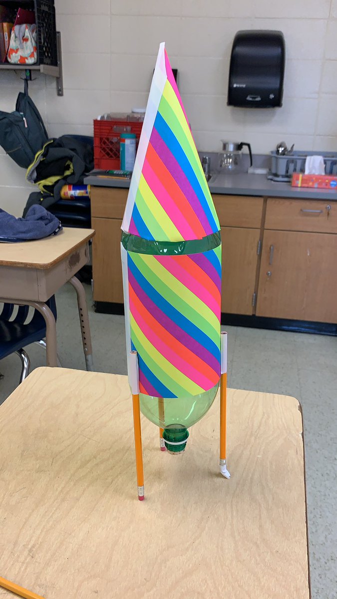 miss_grade's tweet photo. Teachers can make rockets too! https://t.co/XlHLWkOCBD