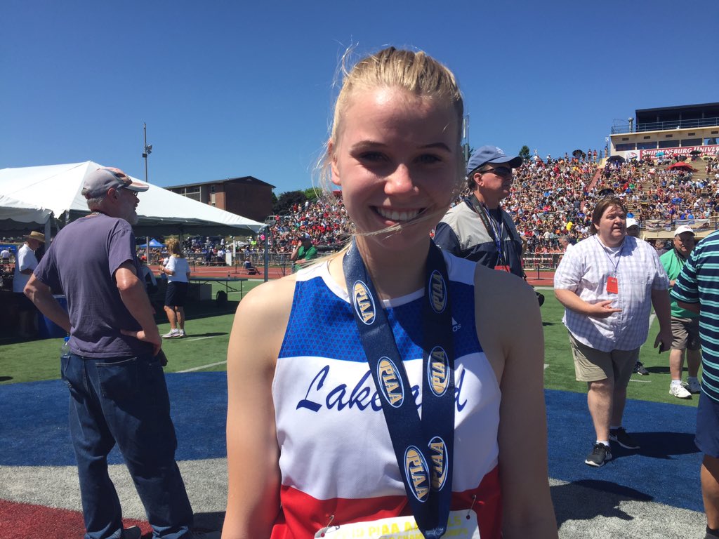 sportsTT's tweet photo. PIAA TRACK: Lakeland’s Sara Wanat places 7th in Class 2A high jump (5-2) https://t.co/qjayRLNM4G