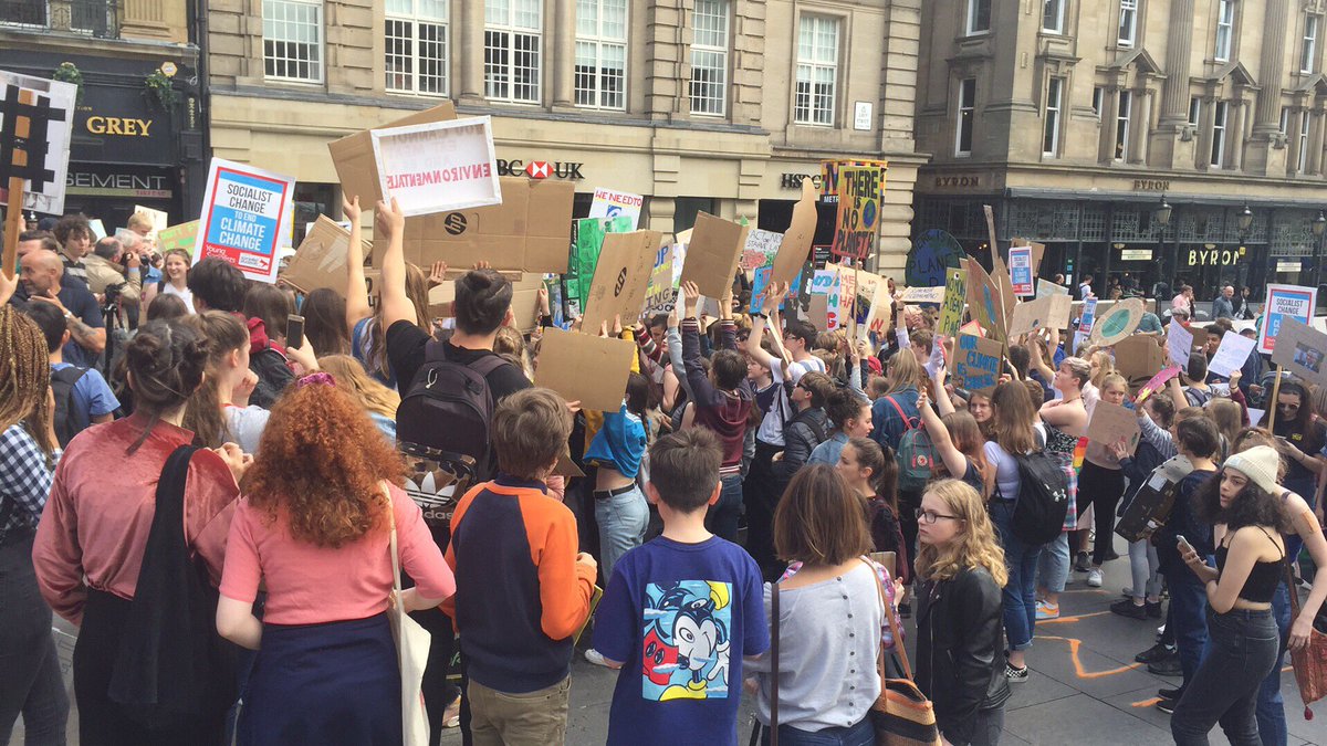 stephensmyth87's tweet photo. If there’s one thing adults hate more than lazy apathetic kids it’s... #Newcastle #ClimateStrike #Strike4Change #FridaysForFuture #ClimateAction #SchoolStrike4Climate #ExtinctionRebellion https://t.co/wrAu84S9VF