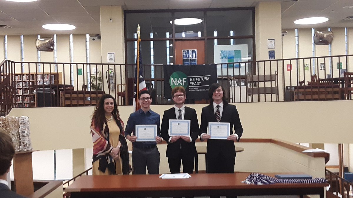 Then we gave out some individual awards. Congratulations to seniors Stefan Pancari, Alexia Kaloudis, Helena Labuskes, Will Doyle, Elliot Macolino, Devin DiTucci, Sam Driesen, and Gavin Hehir on their receipt of these amazing awards!