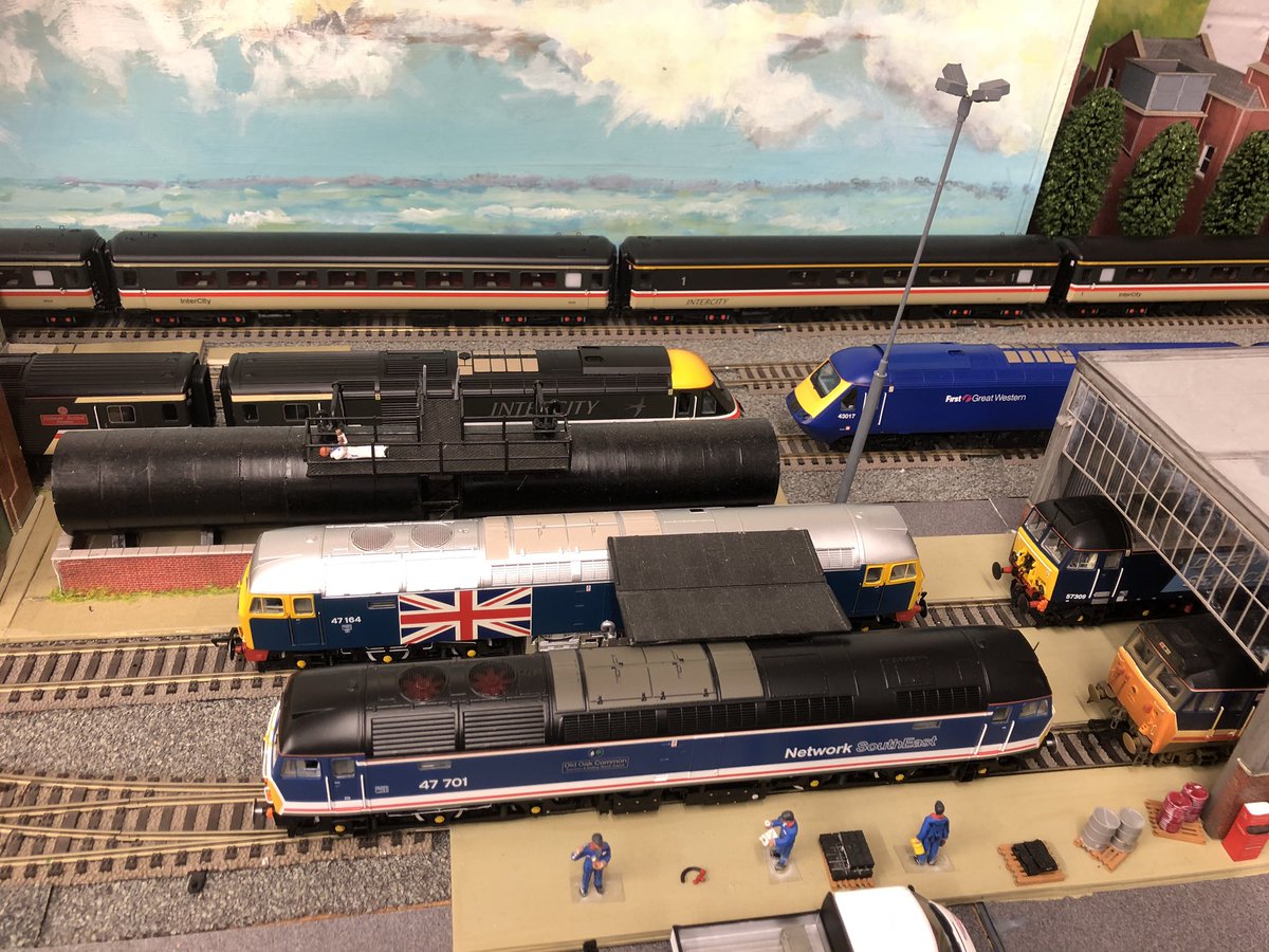 JJRGarner's tweet photo. Having some #FarewellHST #Intercity125 #HST40 action on Eastbridge today, alongside a depot open day! https://t.co/VVJZGJIeGW