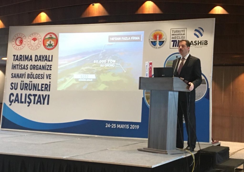 maatalay's tweet photo. Bakanlığımızdan bir ilk daha, Adana’da, Avrupada ilk olarak “İSTİSAS ORGANİZE SU ÜRÜNLERİ BÖLGESİ” kurulma çalışmaları devam ediyor. Alternatif türlerin üreretimi için mükemmel, düzenli, çevreci bir proje.Yeni 2023 ihracaat hedefimiz 2 milyar $ a ulaşmada büyük katkı sağlayacak. https://t.co/h7BG42TsHu