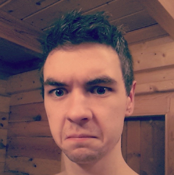 Jacksepticeye's tweet photo. My first instagram picture vs my latest! https://t.co/0WtdXIweYy