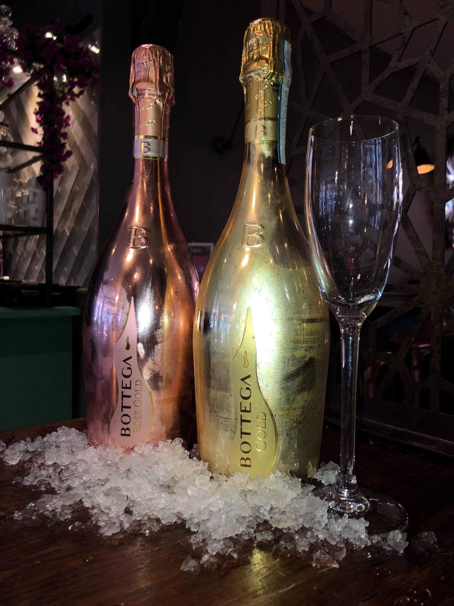 Fancy a treat for the end of the week? Treat yourself to a bottle of Bottega prosecco, one of our faves and perfect for friday night with the squad! #proseccotime #slugandlettuce #fridaychill #girlsquad