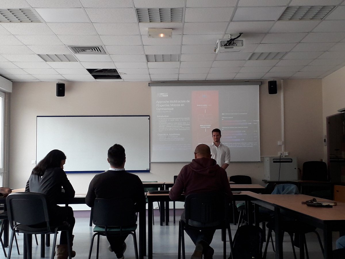 Great work from Master’s Students in Entrainement sportif, Analyse de jeu et Big Data #univrouen. Congratulations to @furiousbuilder C. Poiret  for the excellent work on Multifractal Approach to Motor Expertise in Postural Regulation in Gymnastics