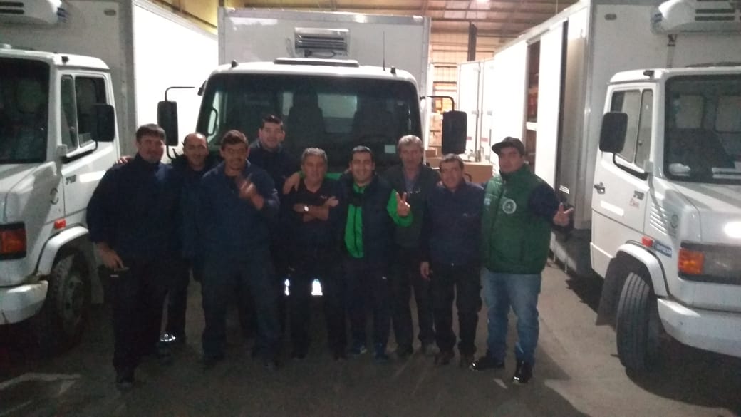 #frentepatrioticochubutense los compañeros de casa teixeira acompañando el proyecto de @LinaresCR2019 <a href="/Florpapaiani/">Florencia Papaiani</a> <a href="/juancheuntw/">Juan Jose Cheún</a> <a href="/luiscolliodf/">Luis Collio</a> <a href="/JJorgeotaboada/">Jorge Taboada</a> <a href="/CETChubutOK/">Cuenta Oficial CET CHUBUT</a> <a href="/SalinasLuis3/">Salinas Luis</a> <a href="/frenteperontw1/">Frente Peronista</a>