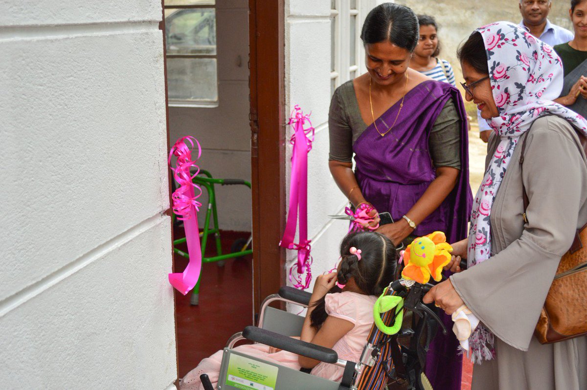 Dilmah's tweet photo. We are in #Kandy. The #NCCCPDD opened its first extension in the hill capital yesterday. It is the first & only centre in the Central Province dedicated to services for children with #CerebralPalsy & other developmental disorders.
#Dilmah #MJFCF #ChangingLives #Purpose #SriLanka https://t.co/Td7dNdJGqb
