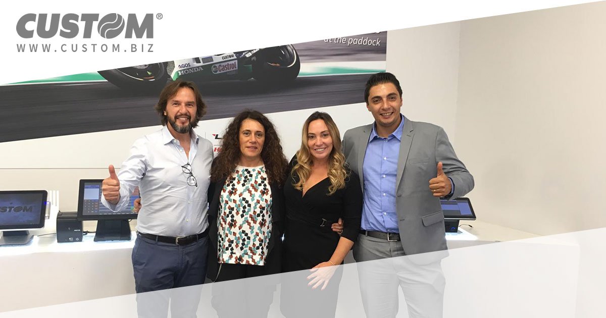 Custom_Group's tweet photo. We welcome our new colleagues of Custom Brazil, arrived in Italy for the training at our Headquarters!
#CustomGroup #CustomBrazil https://t.co/7MemY70uH9