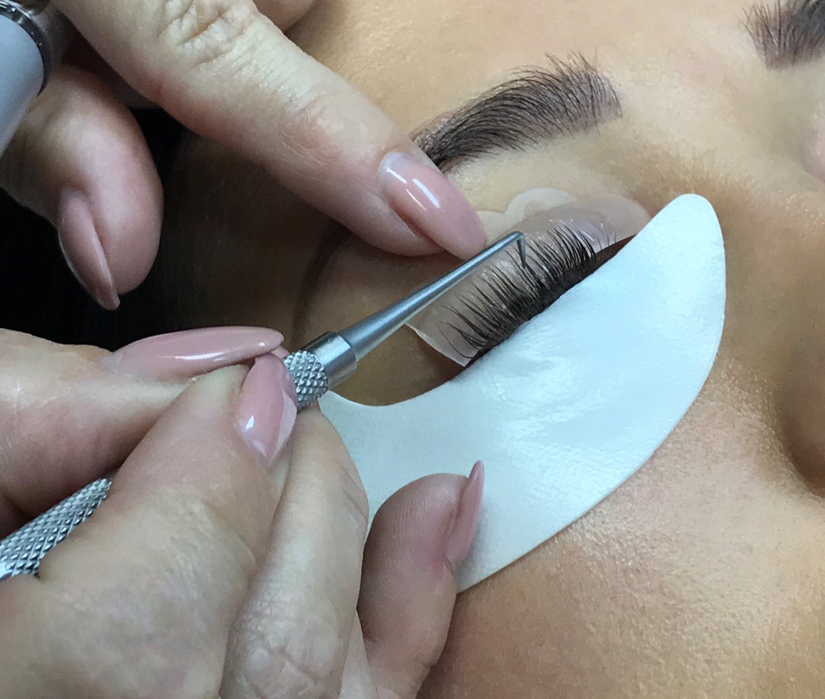 salon system tweet media