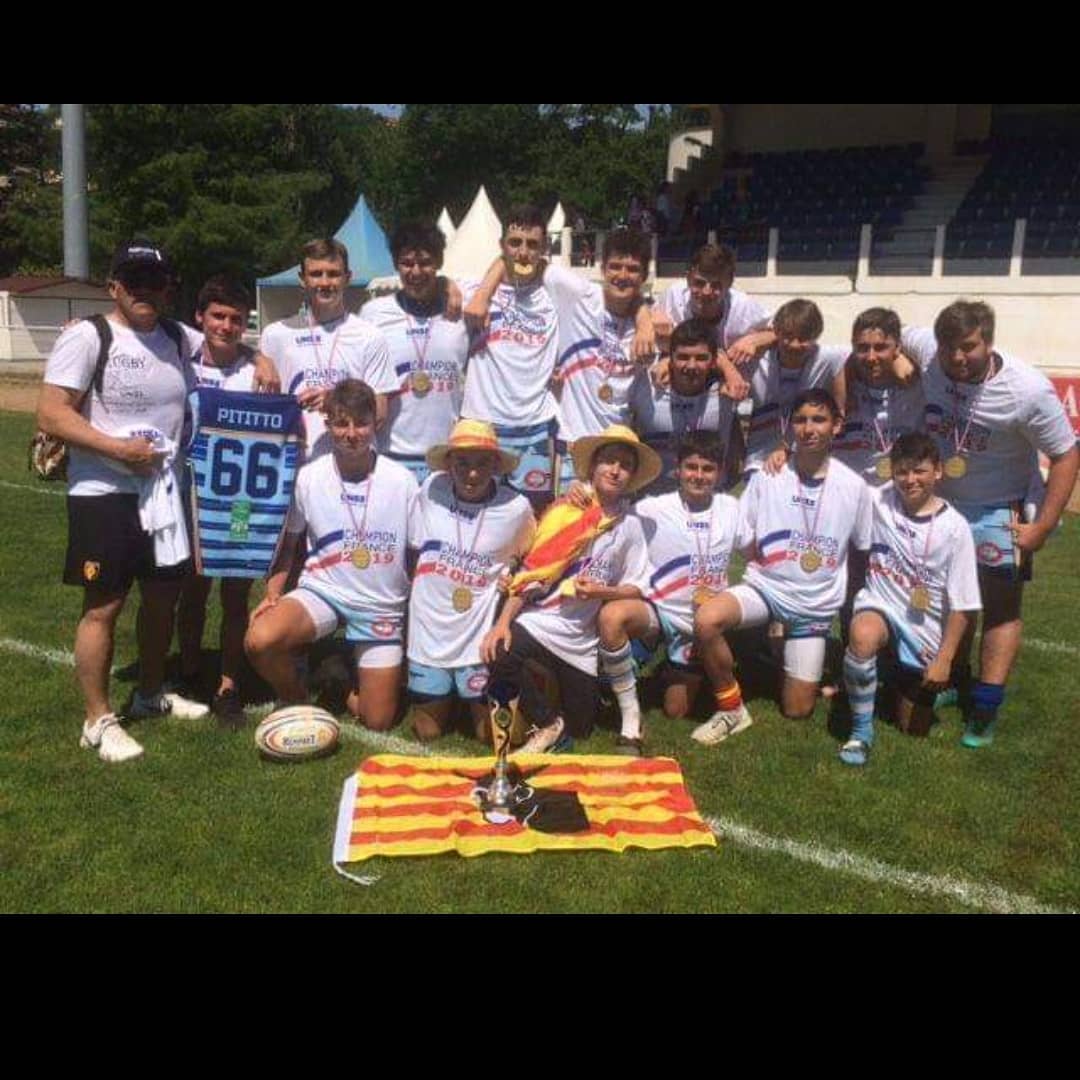 MadernD's tweet image. Champion de France avec la famille 💪😉♥️💯🏈😱🔥