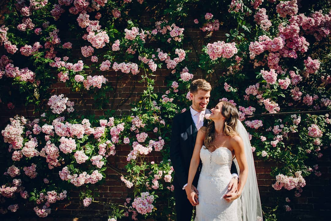 The roses have started to bloom again, and even though we have a busy wedding season ahead, we'll definitely take a moment to stop and smell them! 

📸 <a href="/amybpics/">Amy Barton</a> 

#pinkroses #newlyweds