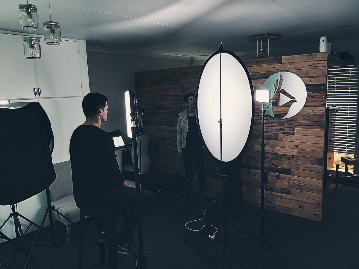 MediaHandmade's tweet photo. So exciting to work with @elvisblue on the music video for his amazing new song 'Beloofte Land'!! Check out his new album called 'Jou Huis'! #elvisblue #jouhuis #beloofteland https://t.co/vaIkAeD1d1