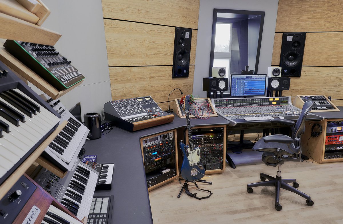 SSL tweet media