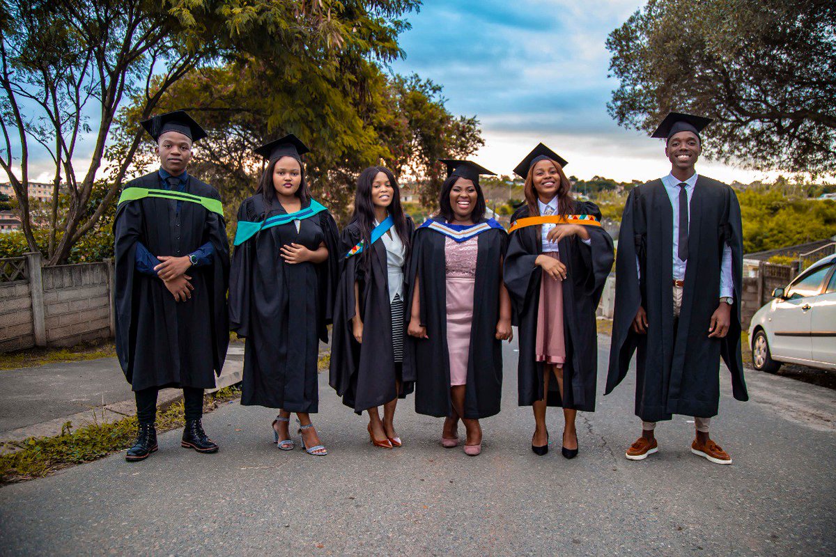 LiftOff_SA's tweet photo. Graduation Party Photography
#SAInauguration19 #FridayFeeling #AfricaDay #ZumaTrial #sabcnews #publicprotector #pravingordhan #TheresaMay https://t.co/T1lebEggNd