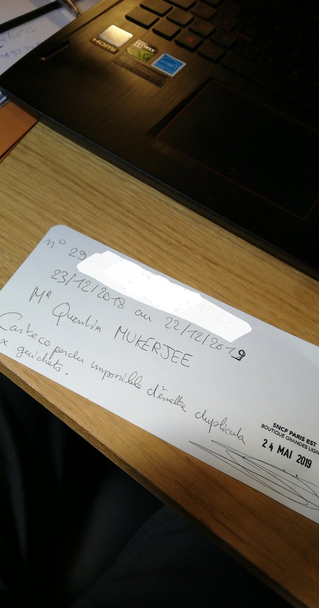 quentinmukerjee's tweet photo. Quand tu cherches a refaire ta carte jeune avec la @SNCF https://t.co/QMLhGsf5nE