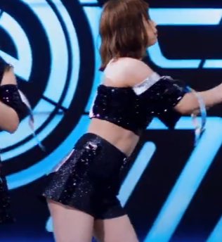 金木犀 V Twitter こんなにデコボコ腹筋隆起したお腹なのにこんなに無垢でかわいい笑顔なの好きだなあ 石田亜佑美さん