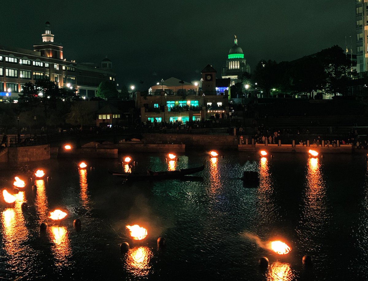 StateTreasurers's tweet photo. Some of the best shots from last night’ stunning #waterfire display. What a fitting finish to #TMTS2019. https://t.co/u0MNAiLBEh