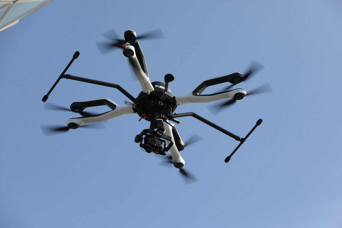 #AviationStrategyEU: Today the European Commission adopted EU rules to ensure increasing #drone traffic across Europe is safe and secure for people on the ground and in the air:  ec.europa.eu/transport/mode…  #avgeek
