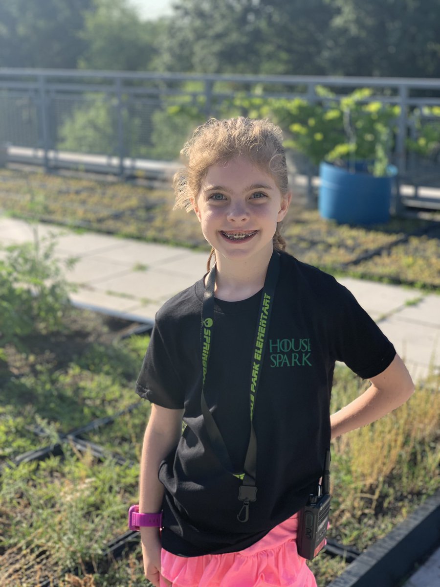 TerryHarness's tweet photo. So glad we have extra help today with Principal Rebillot and Assistant Principal Bradway. #HouseSPARK #GoT #BeSPARK @APS_SPARK @SPARKpto #PrincipalsfortheDay https://t.co/nohu00HQAc
