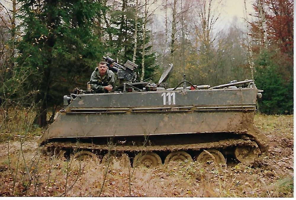 USArmyEURAF's tweet image. #SoldierForLife: 🇺🇸 Steve Trujillo, a former infantryman, embarked on a pilgrimage to his first duty station in #StrongEurope Hohenfels 🇩🇪 Germany, traveling thousands of miles from his home in Louisiana. Read more dvidshub.net/news/321541/ @7thATC @csaSoldier4life @USArmy