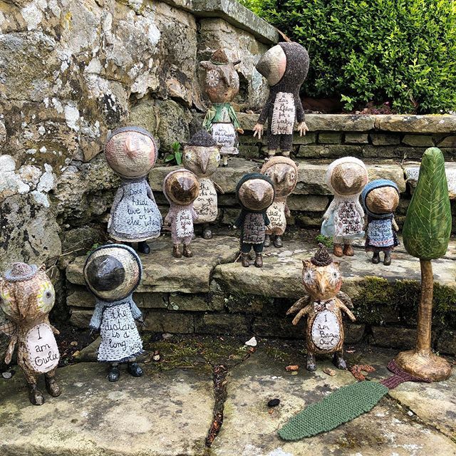 curated_living_'s tweet photo. Just hanging out in the garden #juliearkell #juliearkellforsale #crafting #stitching #sewing #papiermache https://t.co/Dz1Wsxstks https://t.co/z5T3lw0ed3