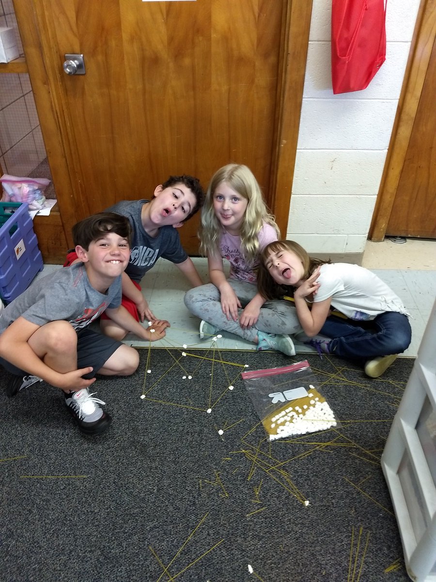 unioncenterelem's tweet photo. Our STEM activities were in full effect as Mrs. Gage's 1st grade class constructed Marshmallow Tower's! Our students built towers using spaghetti and marshmallow's, the tallest being over 11 in. high, loving nicknamed The Leaning Tower of Spaghetti! @UnionTwpSchools #ucepride https://t.co/WCxyJ8P9Ve
