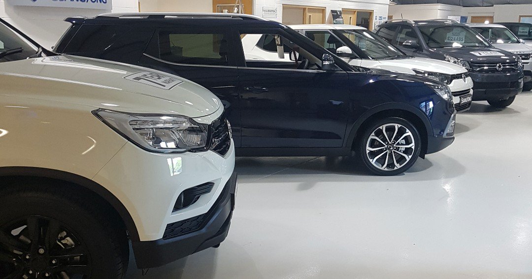 Lindacre's tweet image. It's a busy few weeks with show season, but don't worry if you haven't managed to catch us out and about! We have plenty of vehicles in the showroom, so pop in and see us. 

#Lindacre #showroom #suffolk #LandRover #Ssangyong