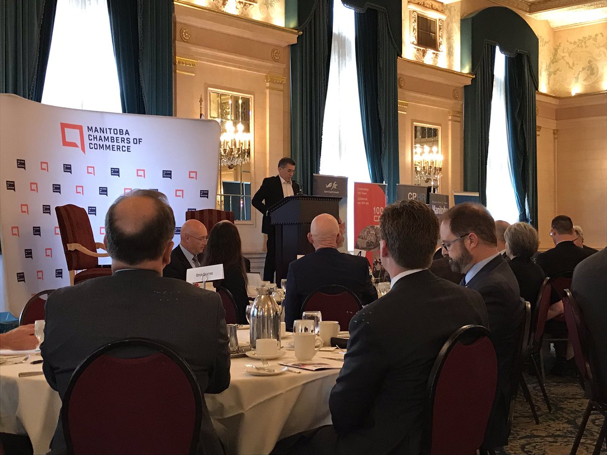 @assiniboiacc is at @TheFortGarry for the #MBizBreakfast with Jean-Marc Ruest speaking about International Trade in an Increasingly Protectionist World. @mbchambersofcom #VoiceofBusiness