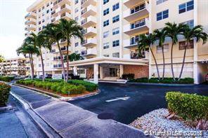 TopSoFloRealtor's tweet image. Call Michael REMAX 305-807-6399 $1350 per month
Apartment for rent 1/1.5 bath  in OCEANVIEW condo in Hallandale FL