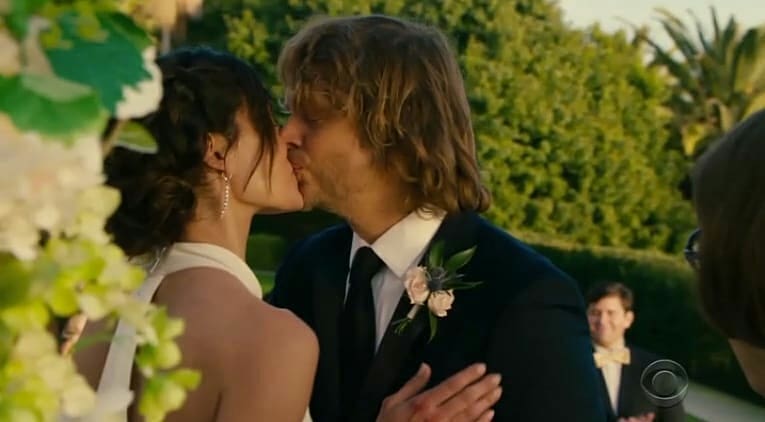 #FBF
" The truth is you are gunpowder, the kind that ignites those around you to do what's right and the spark that pushes me to be better then I ever thought I could be."
The wedding that single-handedly boost the ratings for its show and got so much amazing press. 
#Densi