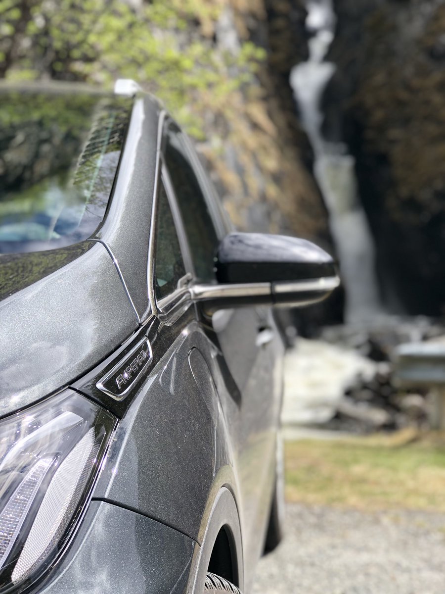 Elektroflitzer's tweet image. Auf dem Weg von #Oppdal zum #KongsvoldFjeldstue im #DovrefjellSundalsfjellaNasionalark  #AMPventure2019