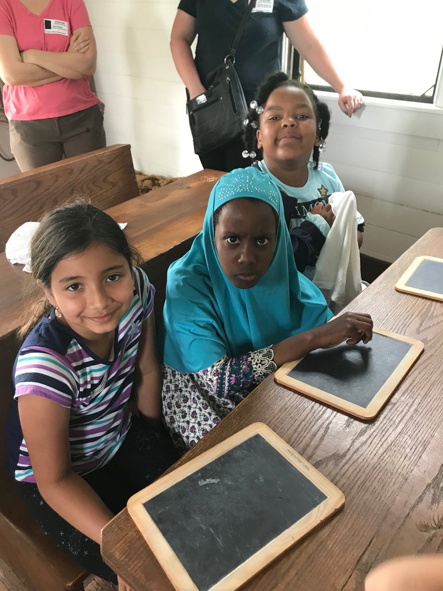 3rd grade had a great visit to the Living Museum. #LW paw pride #lwnkcsd