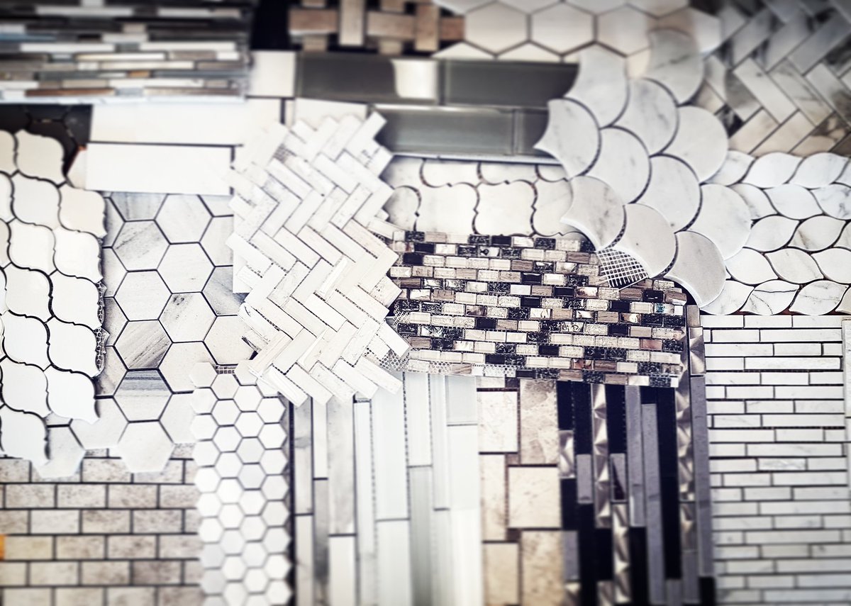 designerlahome's tweet photo. So many tile styles to choose from, Check out our new blog post!! https://t.co/pwNEOfCM0L
#daltile #amestile #casaroma #tierrasol #olympiatile #tile #backsplash #showertile #kitchentiles #floortiles #thursdayblog #moderntrends #tgif #lahomesolutions #haveabeautifullydesignedday https://t.co/dsCSZYhpOE