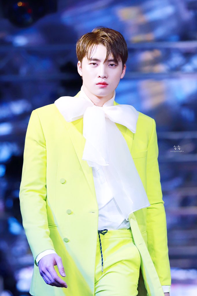「190524 📸」🎀

<a href="/m34nismind/">m34nismind</a> 
#MeanPhiravich 
 #LazadaWomensFestivalTH