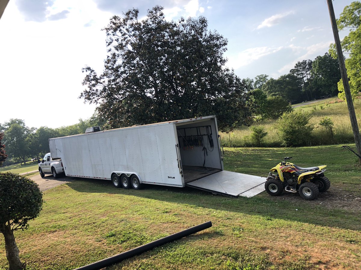 JoshAdkins_1's tweet photo. Loaded up and ready to pull out and head to #cherokeespeedway  The track your mama warned you about #scdra https://t.co/9lu7jP7xAo