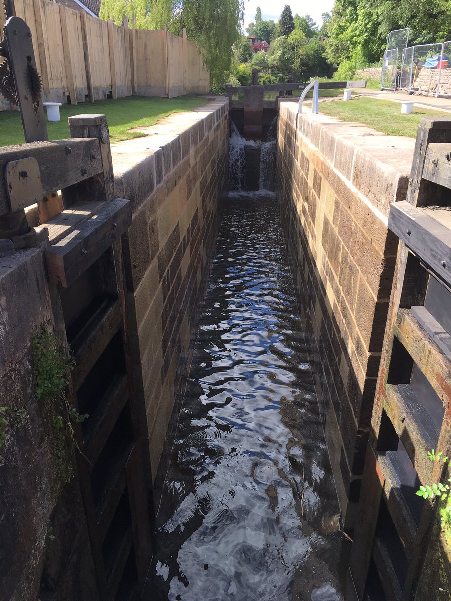Marple Lock 11. The story in images. Closed to reopening today ! 😀